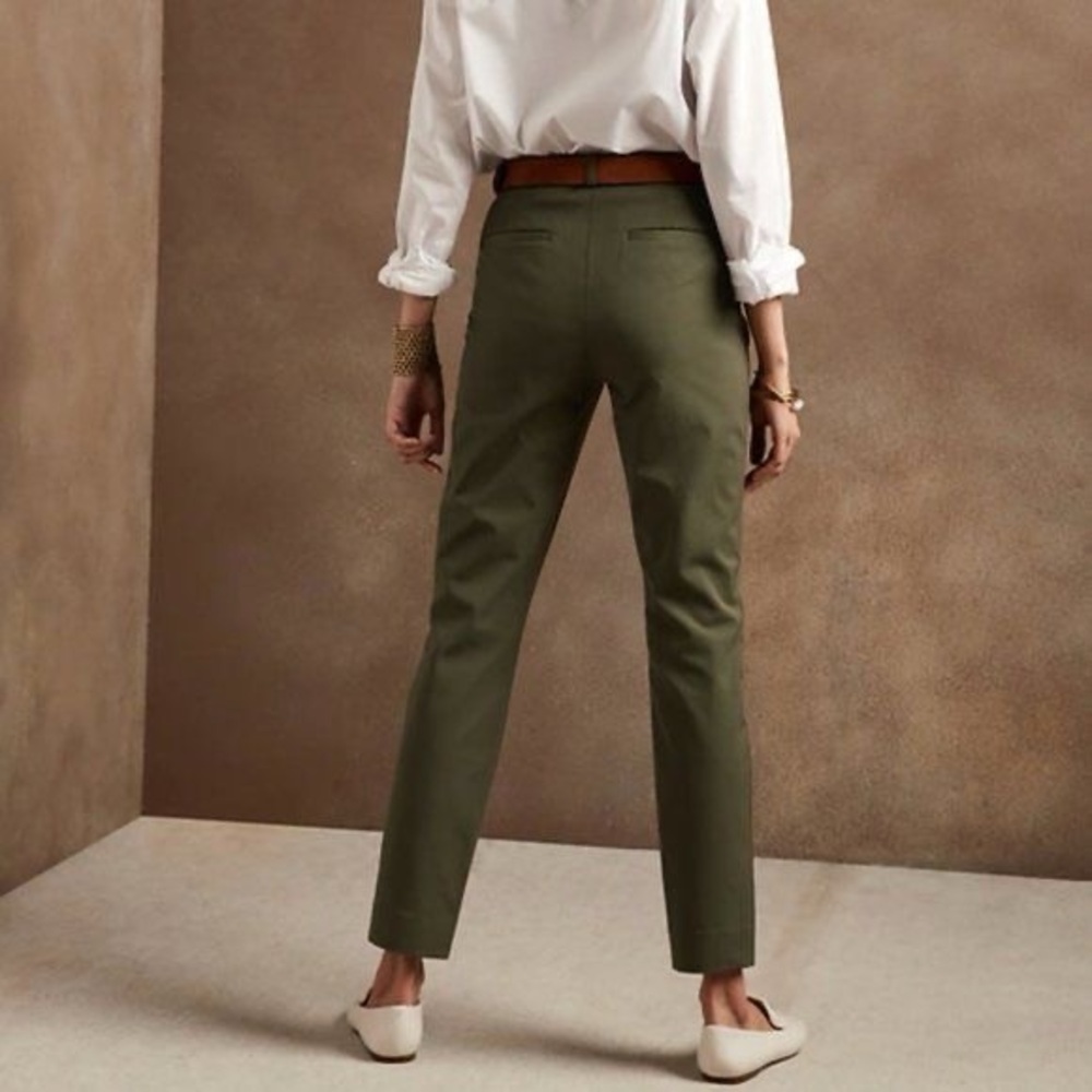 Banana Republic Olive Green Slim Fit Chino Pants Pockets Button Fly